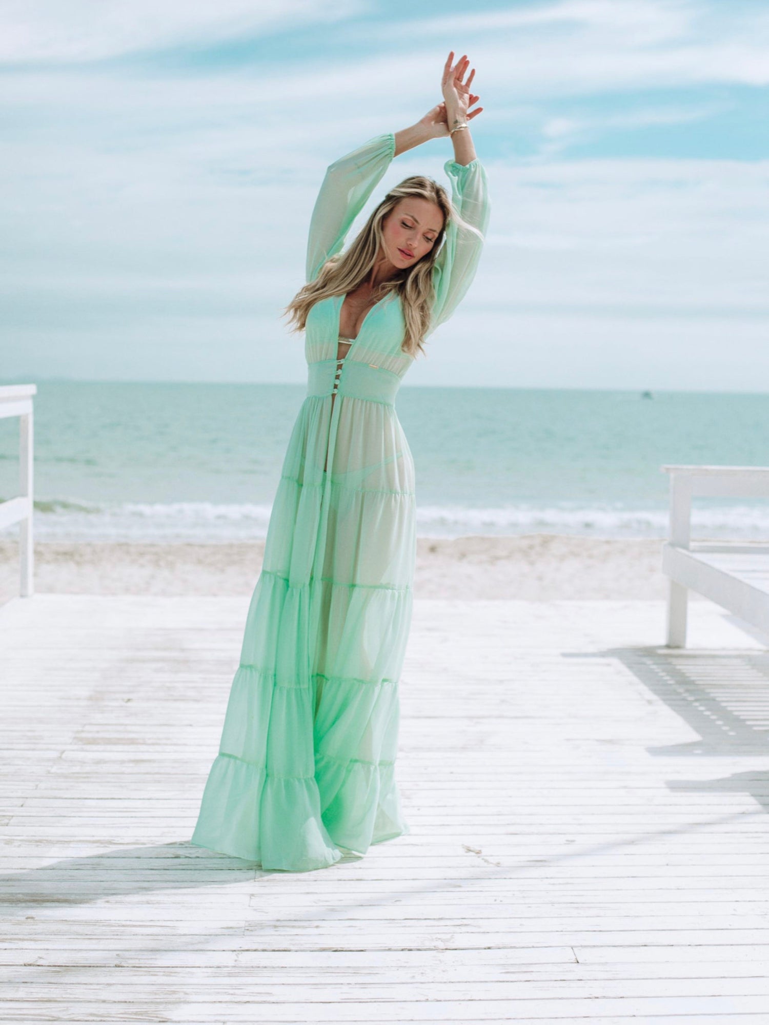 Last-Minute Beach Plans? How Bikini Same Day Delivery in Dubai Saves the Day