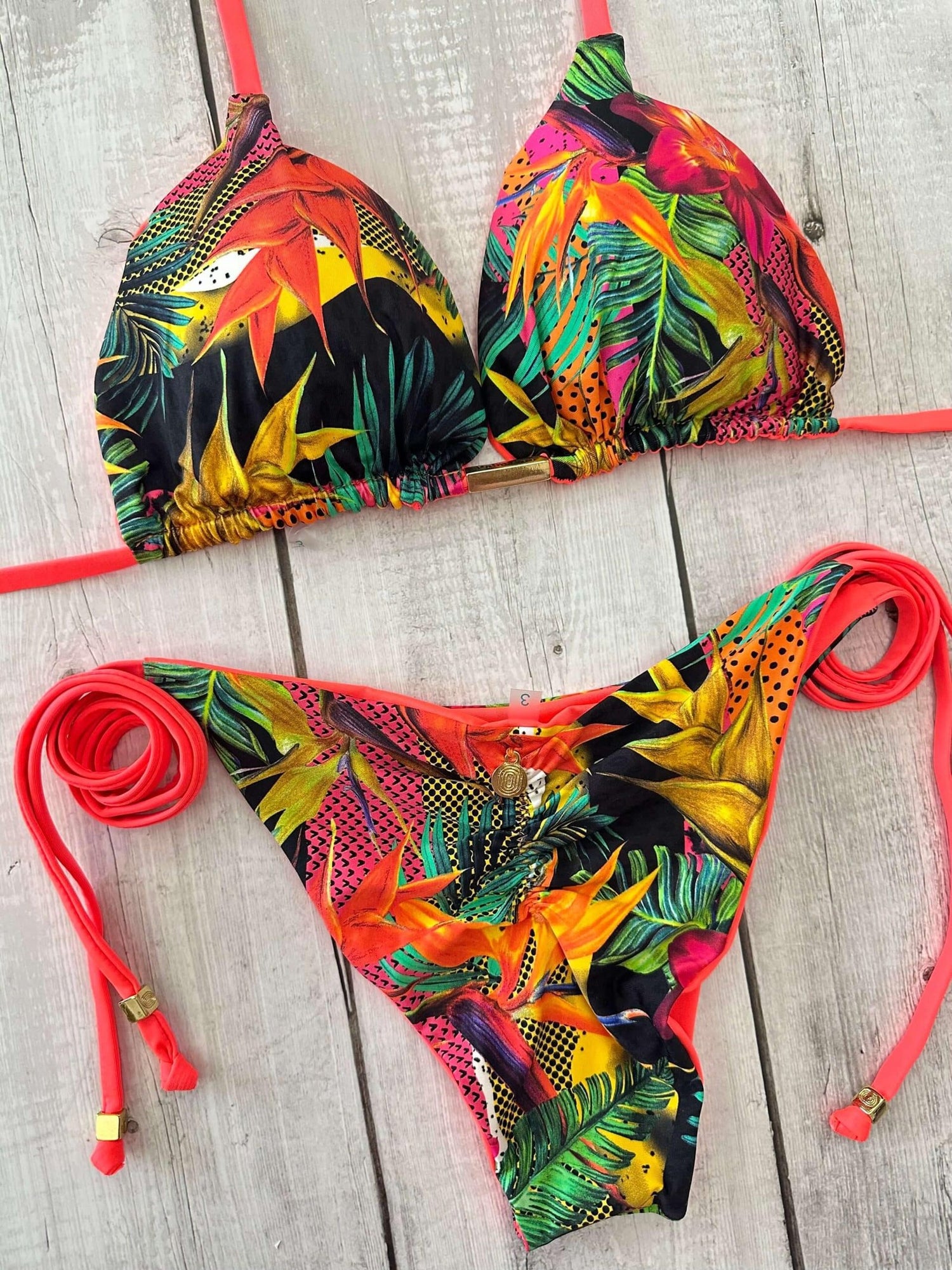 Rio Strelitzia Triangle Ruched Tie-Side Reversible Bikini Set